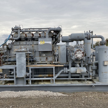 Waukesha 2895 GSI Gemini D502 Natural Gas 2 stage compressor - 2