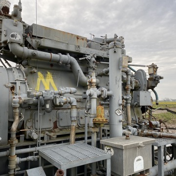 Waukesha 2895 GSI Gemini D502 Natural Gas 2 stage compressor - 4